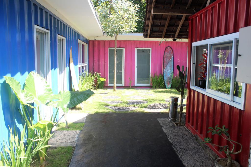 Hotel Kubu Container Uluwatu Exterior foto